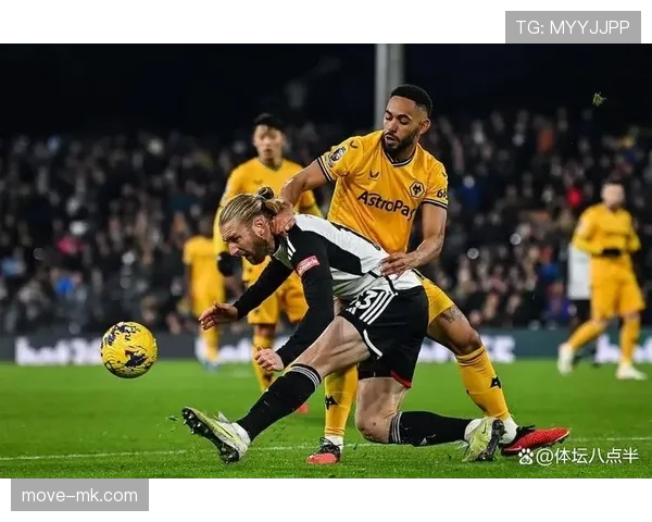 德甲转会窗口开启 各路劲旅加紧引援备战新赛季