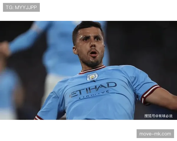 罗德里沉着应对高压局面，成球队中场稳定核心表现抢眼