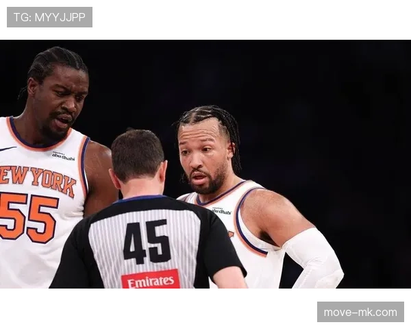 杰伦·布伦森突破得分效率超乔治，带动球队关键时刻拉开比分